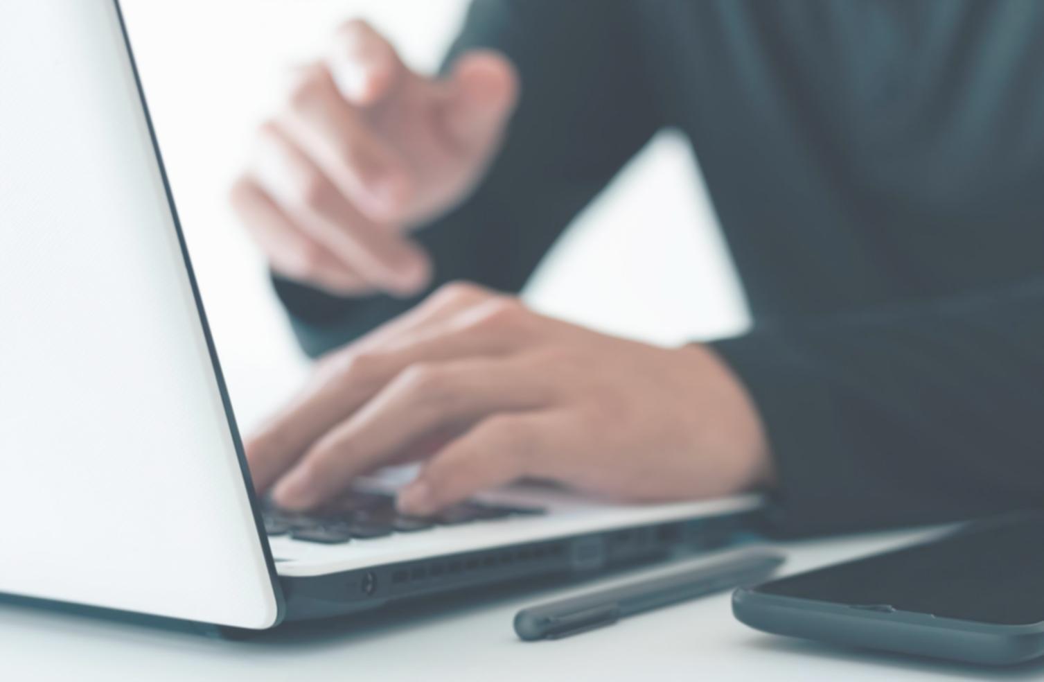 Analyse de documents immobiliers et calculs de rentabilité